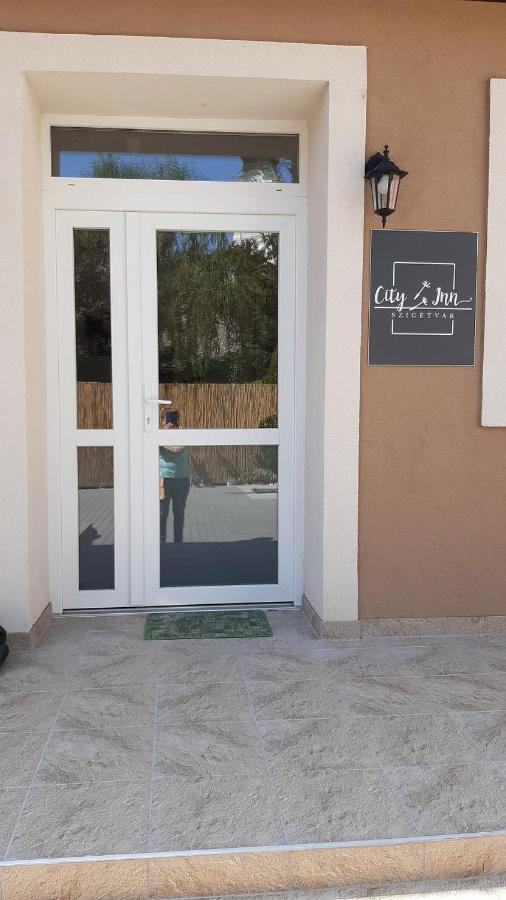 City Inn Szigetvár מראה חיצוני תמונה